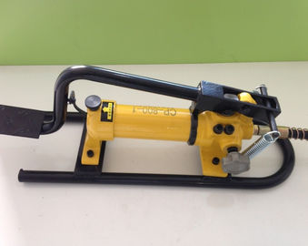Buy foot pump carryable Basic Construction Tools HPX-700 Pedal Type Pump 70Mpa online manufacture