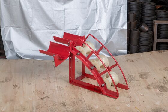 Buy B Series Heavy-Duty Cable Entrance Protection Roller for Underground Cable Pulling with 80-200mm Tube Diameter and 17-23kg Weight online manufacture