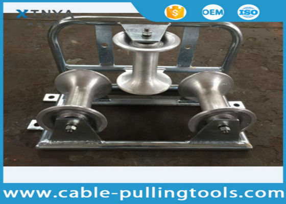Galvanized Aluminum Triple Corner Cable Roller 10kN Rated Load for Heavy-Duty Cable Laying