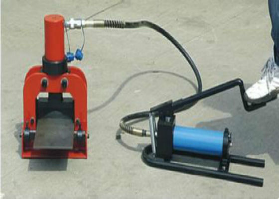 Busbar Punching Machine Hydraulic Bus Bar Cutting Tools For Metal Sheet ...